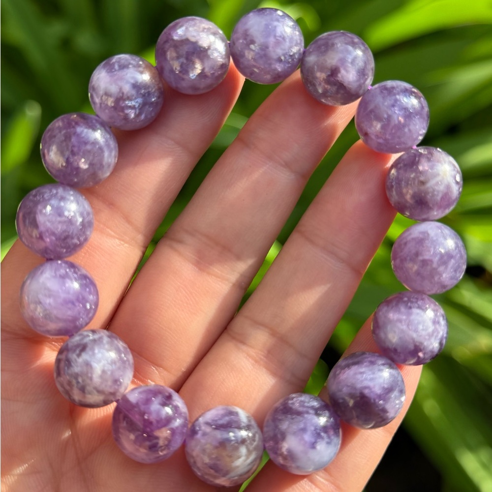 13mm stretchable purple mica lepidolite bracelet‎ 0700